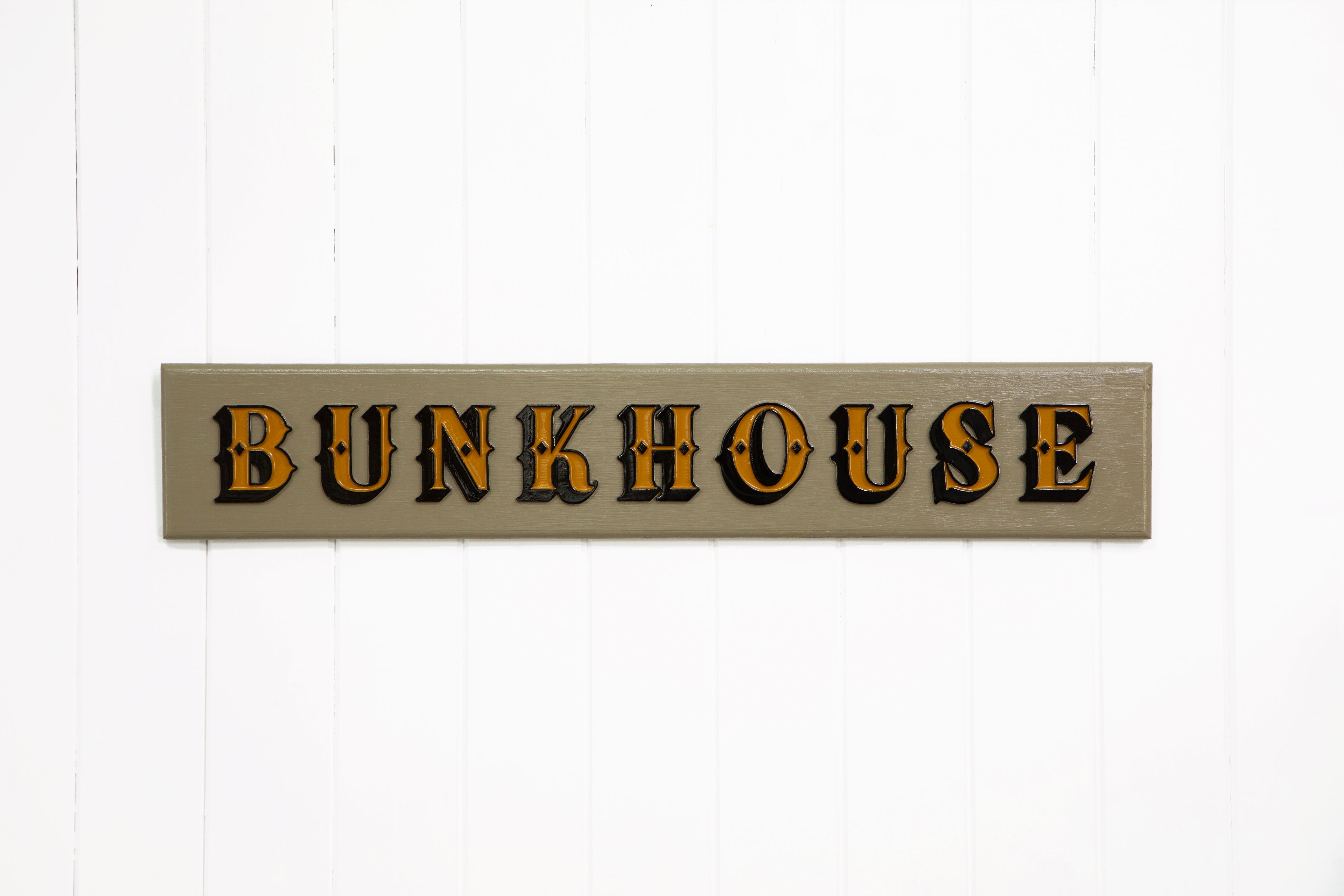 BUNKHOUSE / OCHRE