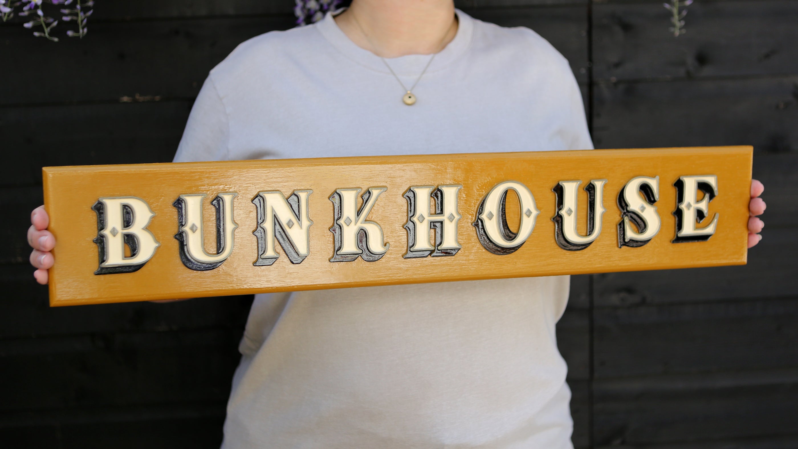 BUNKHOUSE / OCHRE