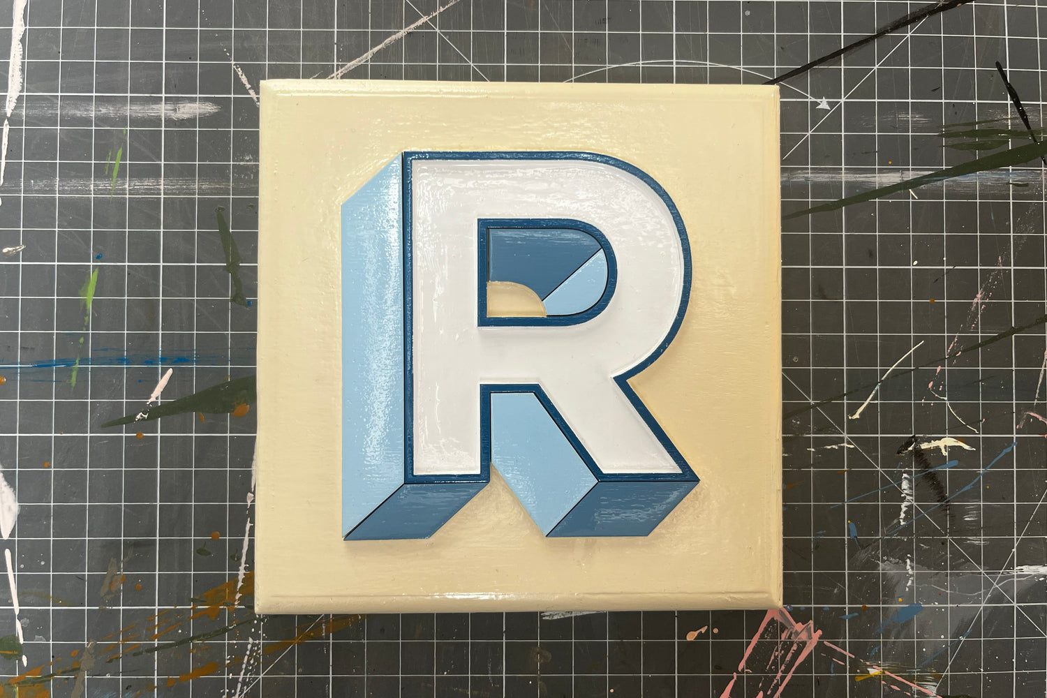 LETTER R